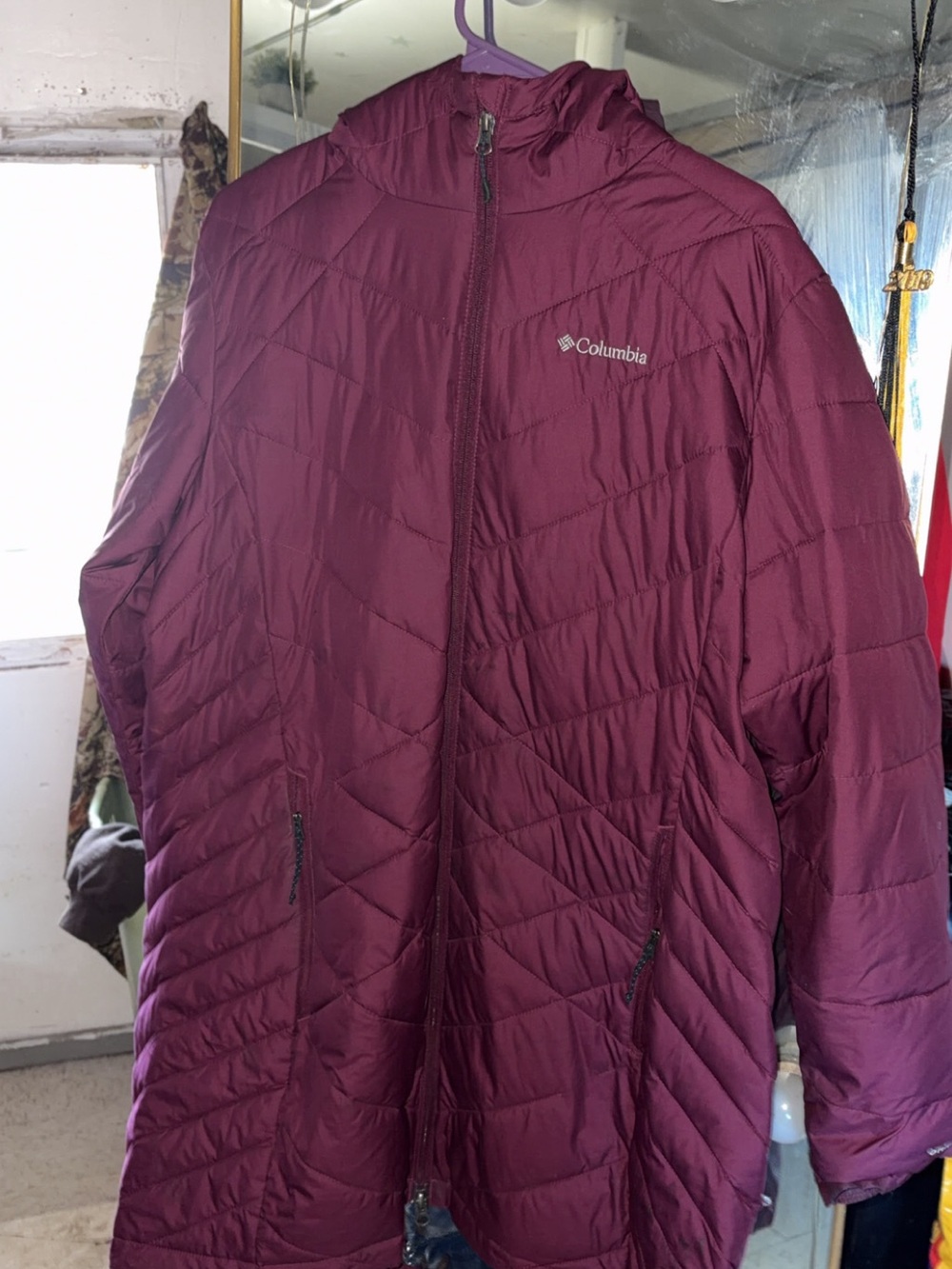 Columbia Women's Hooded Packable Puffer Jacket — Burgundy